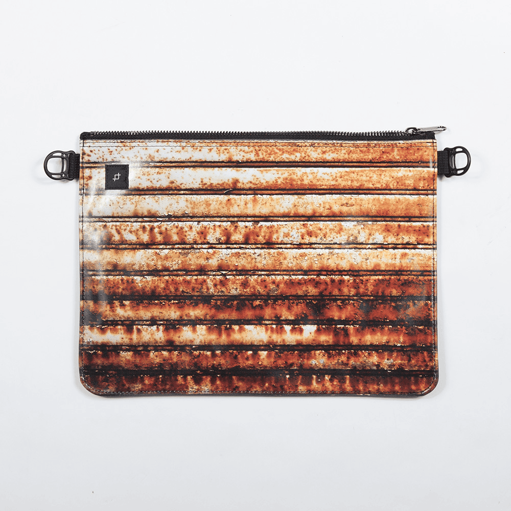 shutter-bodybag__2