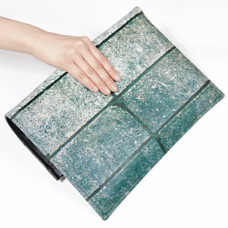 concrete-clutchbag