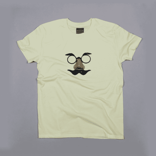 鼻眼鏡のおじさん Tシャツ