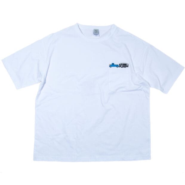 アメ車のキャンピングカー 刺しゅうポケットTシャツ ユニセックスS~XLあり